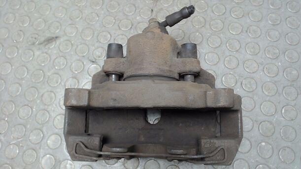 Foto: BREMSSATTEL VORN RECHTS ( 288 MM ) eines Audi A3 2.0 TDI DPF