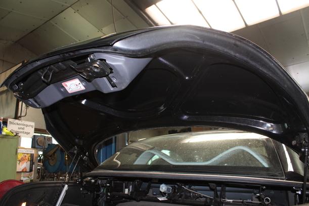 Foto: HECKDECKEL / HECKKLAPPE eines Opel Tigra Twin Top 1.4