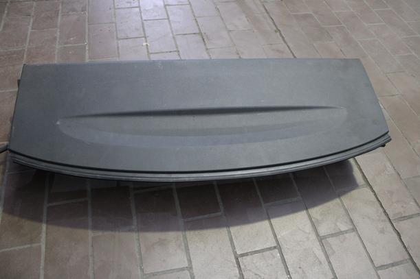 Foto: HUTABLAGE / VERDECKDECKEL eines Opel Tigra Twin Top 1.4