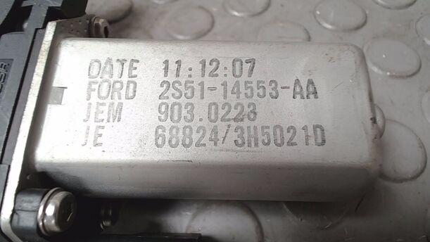 Foto: FENSTERHEBERMOTOR RECHTS ( FACELIFT AB 2008 ) eines Ford Fiesta 1.3