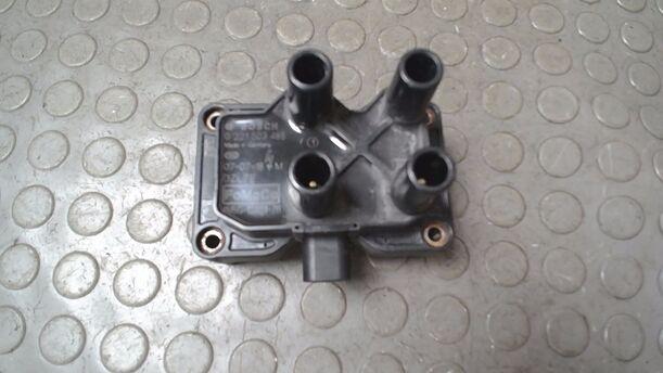 Foto: ZÜNDSPULE eines Ford Fiesta 1.3
