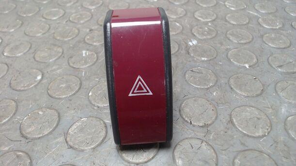 Foto: SCHALTER WARNBLINKER eines Opel Tigra Twin Top 1.4
