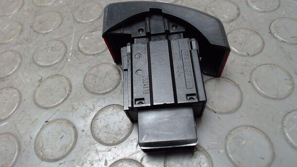 Foto: SCHALTER WARNBLINKER eines Opel Tigra Twin Top 1.4