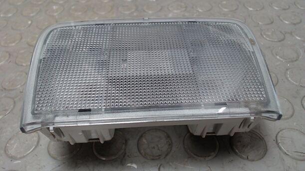Foto: INNENBELEUCHTUNG eines Opel Tigra Twin Top 1.4