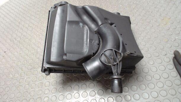 Foto: LUFTFILTERKASTEN Z14XEP eines Opel Tigra Twin Top 1.4 GLXi