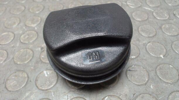 Foto: TANKVERSCHLUSS eines Opel Tigra Twin Top 1.4 GLXi