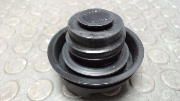 Foto: TANKVERSCHLUSS eines Opel Tigra Twin Top 1.4 GLXi