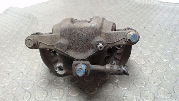 Foto: BREMSSATTEL VORN RECHTS eines Opel Tigra Twin Top 1.4 GLXi