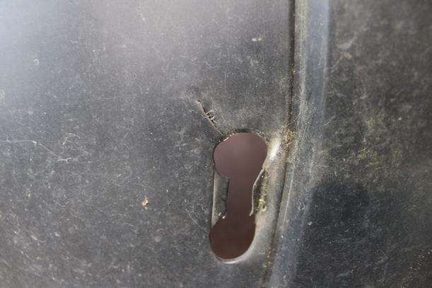 Foto: STOSSFÄNGER/ STOßSTANGE VORN eines Citroen Berlingo 1.6 HDI GLXi