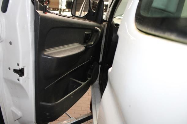 Foto: TÜR VORN LINKS eines Citroen Berlingo 1.6 HDI GLXi