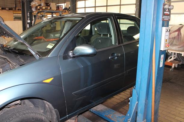 Foto: TÜR VORN LINKS eines Ford Focus TDCi GLXi