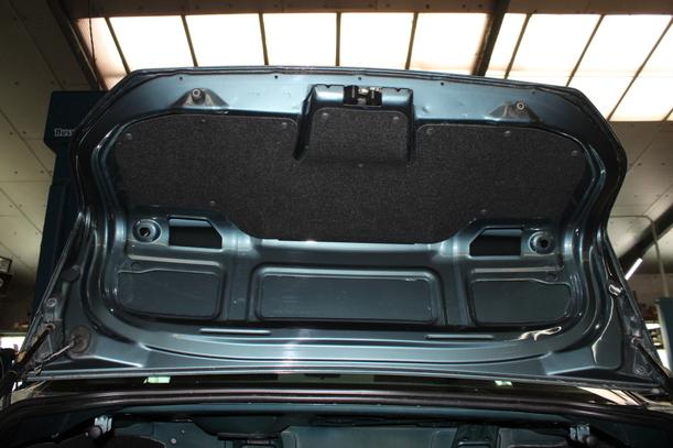 Foto: HECKDECKEL / HECKKLAPPE ( STUFENHECK ) eines Ford Focus TDCi GLXi