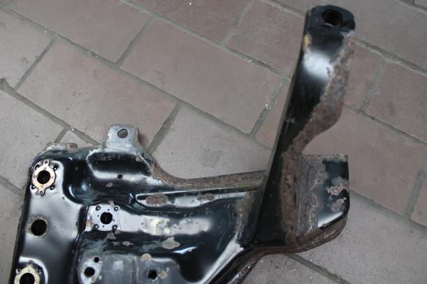 Foto: VORDERACHSTRÄGER / ACHSE VORN eines Ford Focus TDCi GLXi