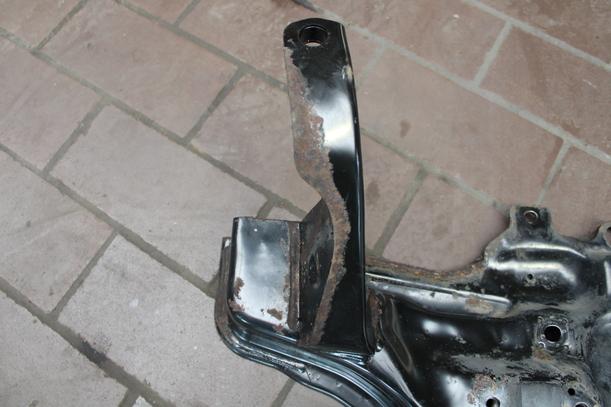 Foto: VORDERACHSTRÄGER / ACHSE VORN eines Ford Focus TDCi GLXi