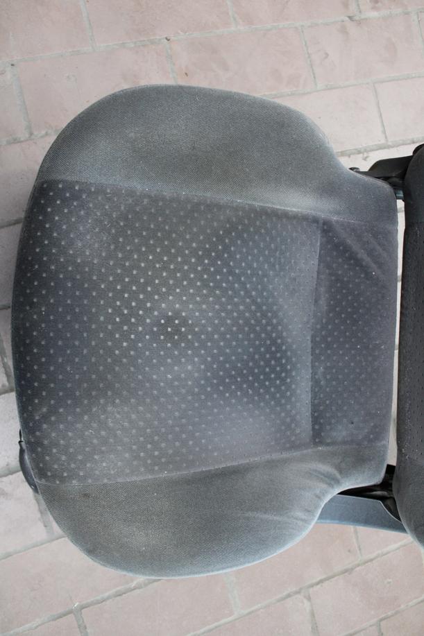 Foto: SITZ VORN LINKS / FAHRERSITZ ( 4/5 TÜRER ) eines Ford Focus TDCi GLXi
