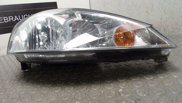 Foto: SCHEINWERFER RECHTS ( FACELIFT ) eines Ford Focus TDCi GLXi