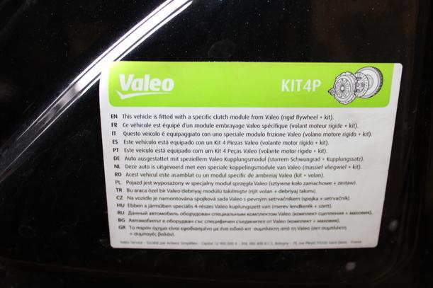 Foto: SCHALTGETRIEBE 6 GANG ( KDN / UMBAU ) eines VW Passat Variant 2.0 TDI CL