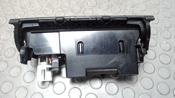 Foto: ASCHENBECHER eines VW Passat Variant 2.0 TDI CL