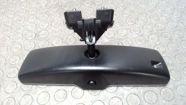 Foto: INNENSPIEGEL ( AUTOMATISCH ABBLENDEN ) eines VW Passat Variant 2.0 TDI CL