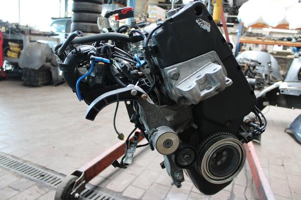 Foto: MOTOR 169A4000 eines Fiat Punto Evo 1.2 8V Fun
