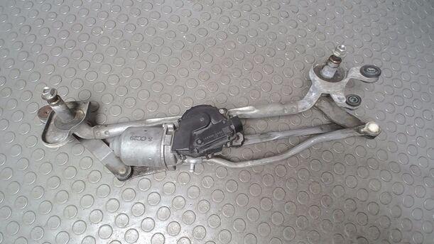 Foto: SCHEIBENWISCHERMOTOR VORN eines Mazda 5 1.8 Fun