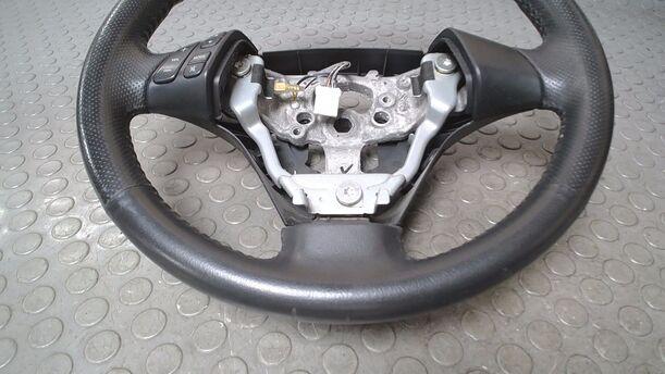 Foto: LEDERLENKRAD ( OHNE AIRBAG ) eines Mazda 5 1.8 Attraction