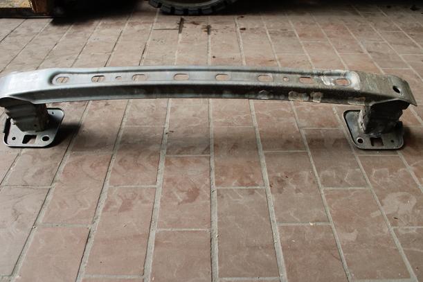 Foto: VERSTÄRKUNG HINTEN eines Fiat Punto Evo 1.2 8V Attraction