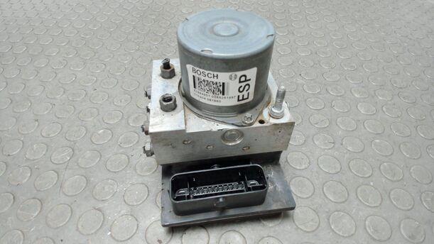 Foto: HAUPTBREMSAGGREGAT ABS ( ESP ) eines Fiat Punto Evo 1.2 8V Attraction