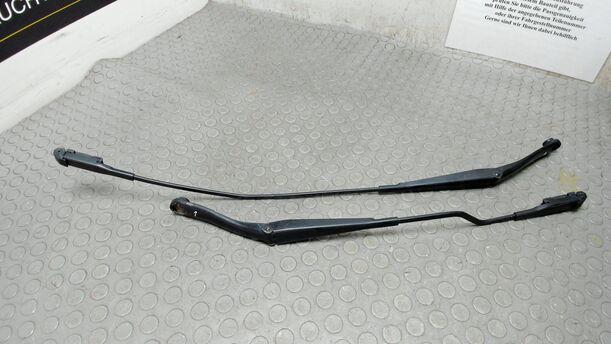 Foto: SCHEIBENWISCHERARME VORN eines Fiat Punto Evo 1.2 8V Attraction