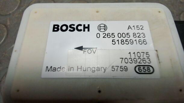 Foto: QUERBESCHLEUNIGUNGSSENSOR eines Fiat Punto Evo 1.2 8V Attraction