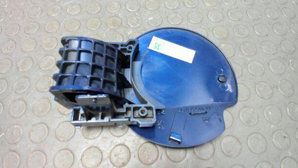 Foto: TANKKLAPPE / TANKDECKEL eines Peugeot 307 110 Attraction