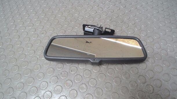 Foto: INNENSPIEGEL AUTOMATISCH ABBLENDBAR eines Opel Zafira 1.6 Attraction