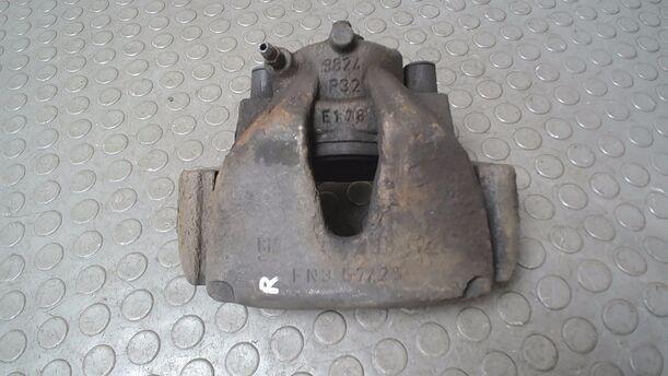Foto: BREMSSATTEL VORN RECHTS ( 57 / 25 ) eines Opel Zafira 1.6 Attraction