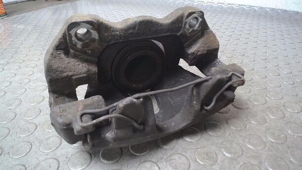 Foto: BREMSSATTEL VORN LINKS ( 57 / 25 ) eines Opel Zafira 1.6 Attraction
