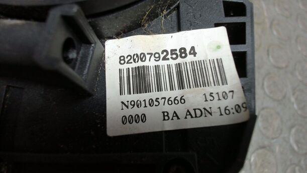 Foto: KOMBISCHALTER / LENKSTOCKSCHALTER eines Dacia Logan MCV 1.5 dCi Attraction