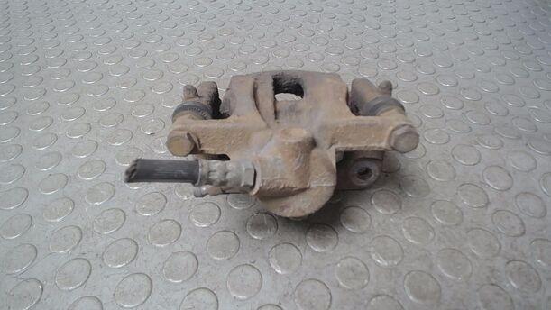 Foto: BREMSSATTEL HINTEN LINKS eines Mercedes-Benz A 170 Attraction