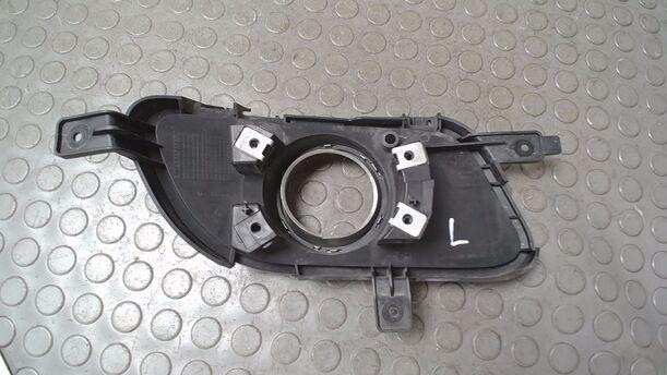 Foto: LUFTGITTER/ BLENDE NEBELSCHEINWERFER LINKS eines Mercedes-Benz A 170 Attraction