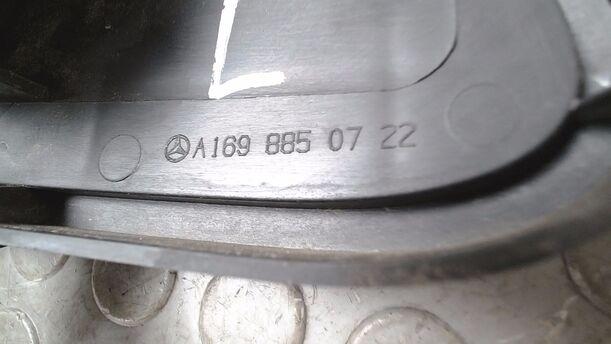 Foto: LUFTGITTER/ BLENDE NEBELSCHEINWERFER LINKS eines Mercedes-Benz A 170 Attraction
