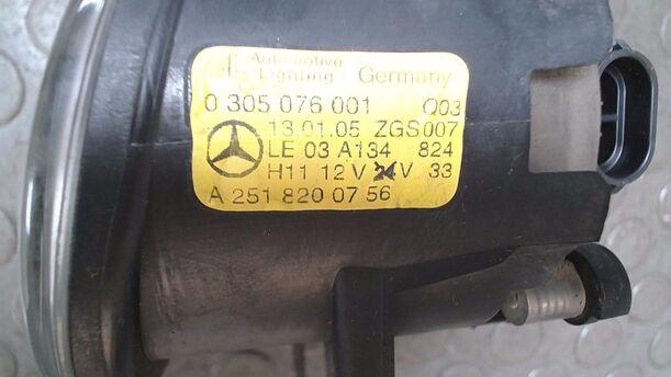 Foto: NEBELSCHEINWERFER LINKS eines Mercedes-Benz A 170 Attraction