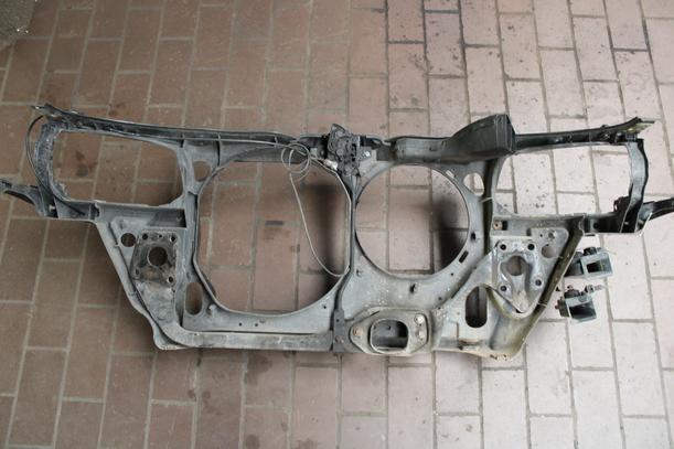 Foto: FRONTBLECH/ SCHLOSSTRÄGER ( KLIMAANLAGE ) eines VW Passat Variant 2.3 V5 Attraction