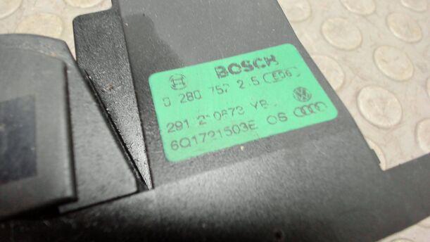 Foto: GASPEDAL eines Seat Ibiza 1.4 16V Attraction