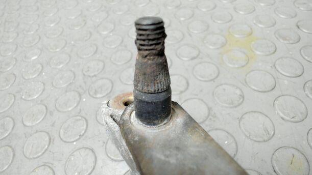 Foto: SCHEIBENWISCHERMOTOR VORN eines Seat Ibiza 1.4 16V Attraction
