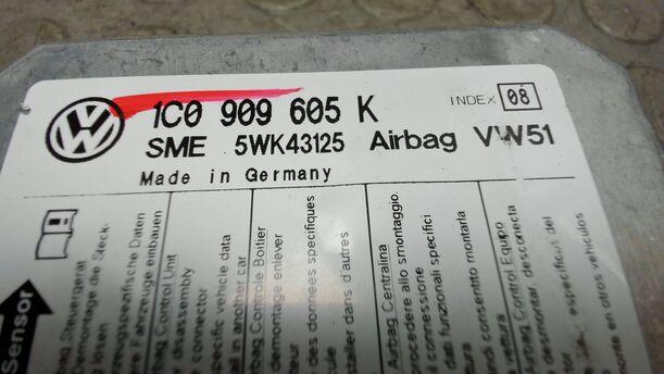 Foto: AIRBAGSTEUERGERÄT eines VW Fox 1.2 Attraction