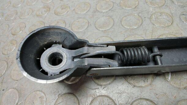 Foto: SCHEIBENWISCHERARM HINTEN eines VW Fox 1.2 Attraction
