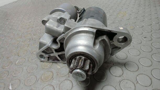 Foto: ANLASSER / STARTER BOSCH eines VW Fox 1.2 Attraction