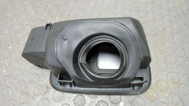 Foto: TANKKLAPPE / TANKDECKEL eines Mercedes-Benz Vaneo 1.6 Attraction