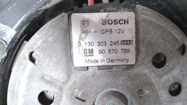 Foto: ELEKTROLÜFTER eines Opel Astra 1.8 Attraction