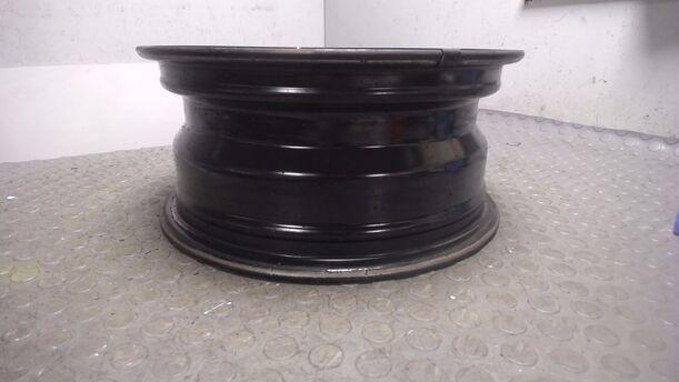 Foto: STAHLFELGE 6X14 eines VW Polo 1.4 Attraction