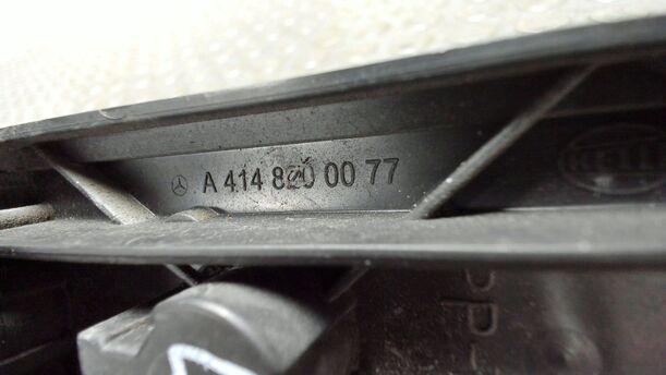 Foto: LAMPENTRÄGER HINTEN LINKS eines Mercedes-Benz Vaneo 1.6 Attraction