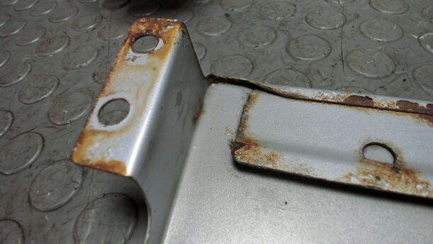 Foto: ZIERLEISTE HINTEN RECHTS SCHIEBETÜR eines Mercedes-Benz Vaneo 1.6 Attraction